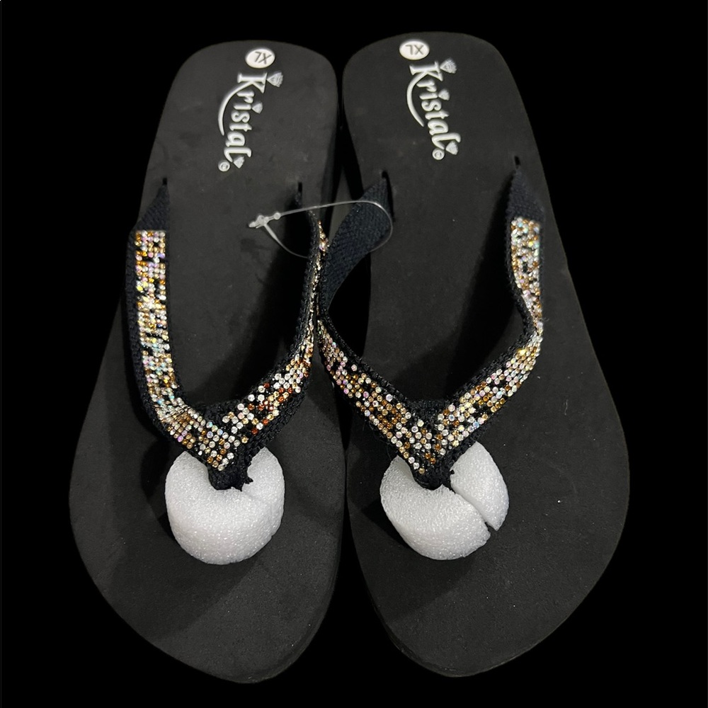 ON HOLD BLING SANDALS